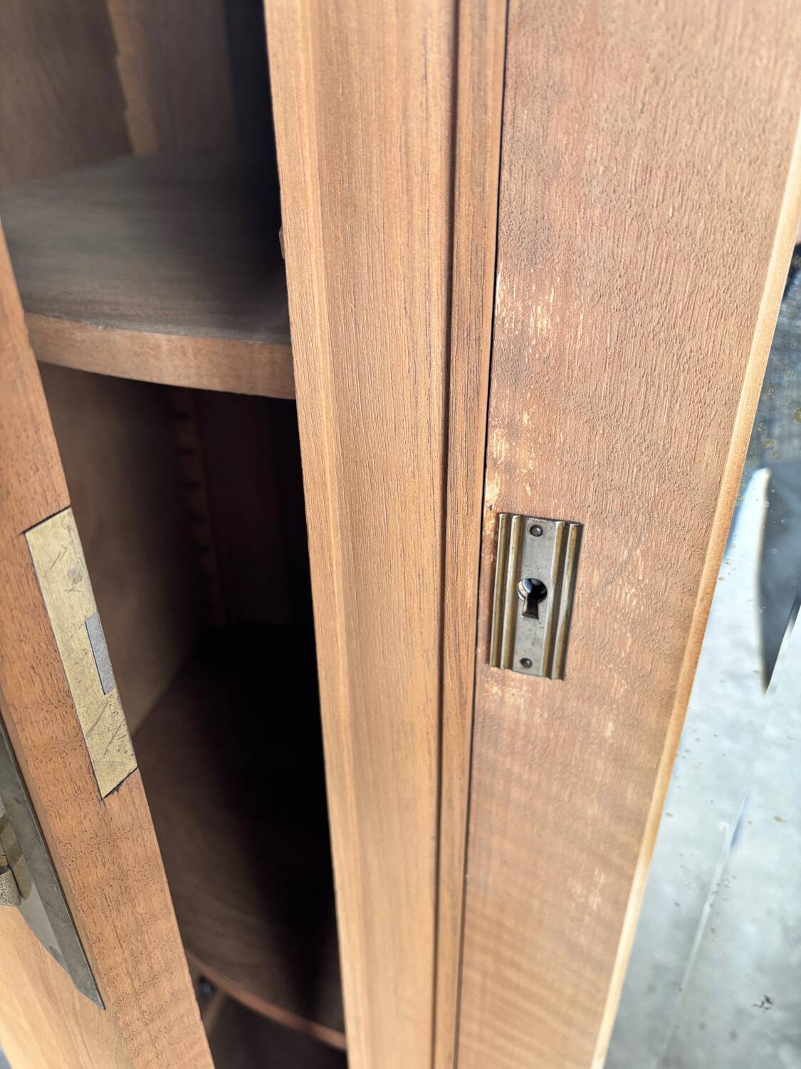 Armoire parisienne art déco bois naturel