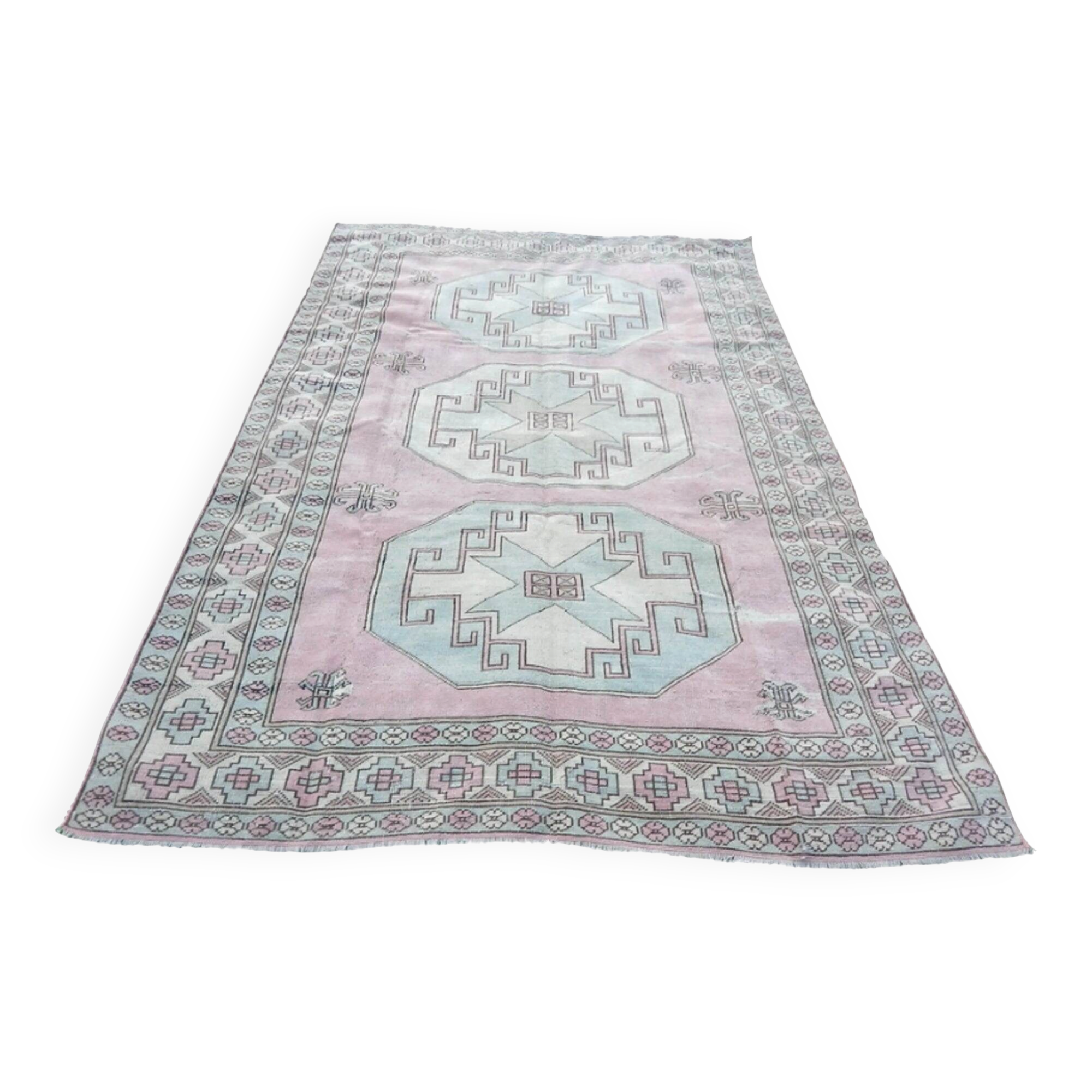 Vintage handmade Turkish rug 215x320 cm