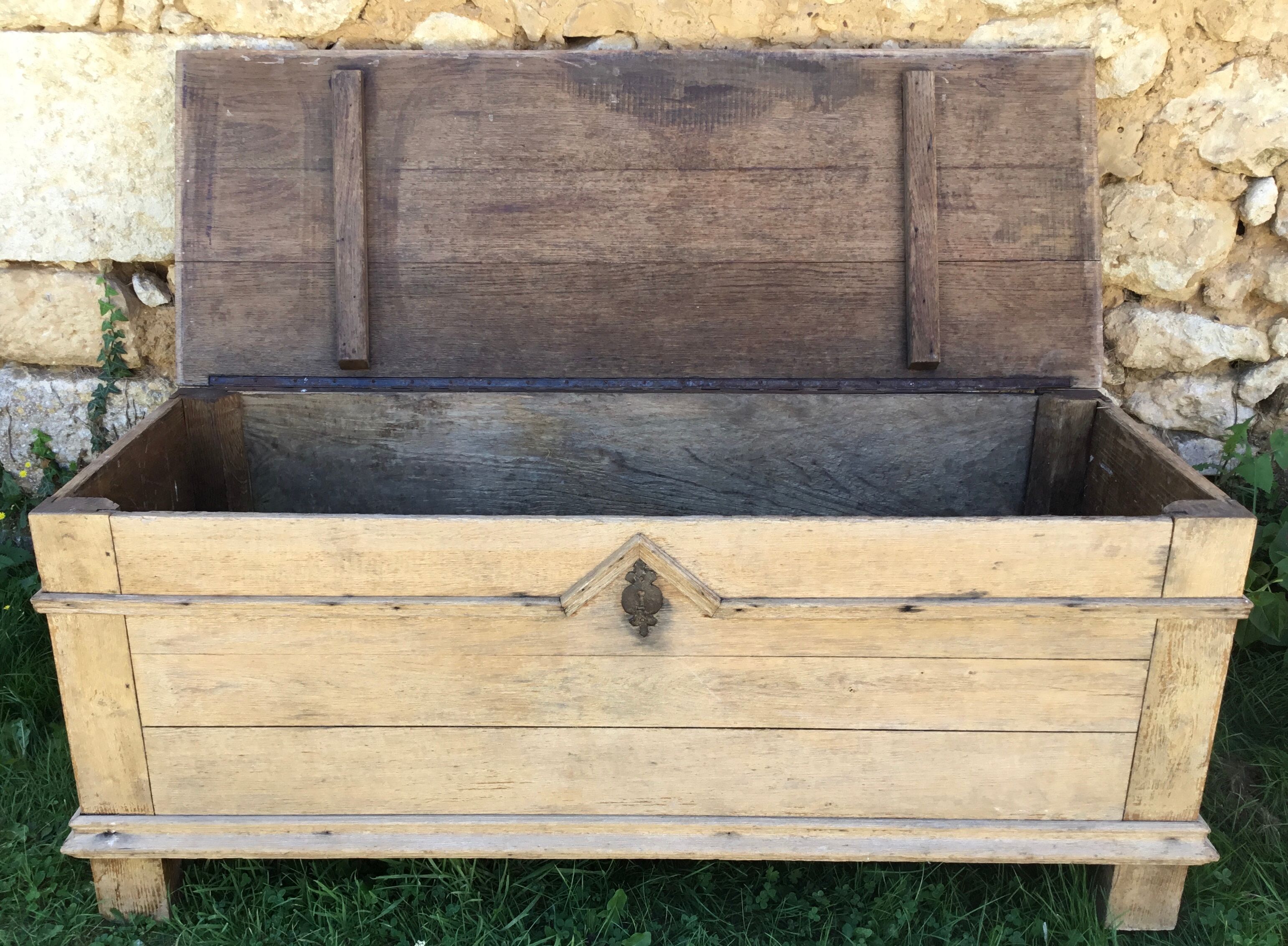 Louis XIII style oak chest