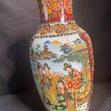 Chinese porcelain vase, signed, 20th century