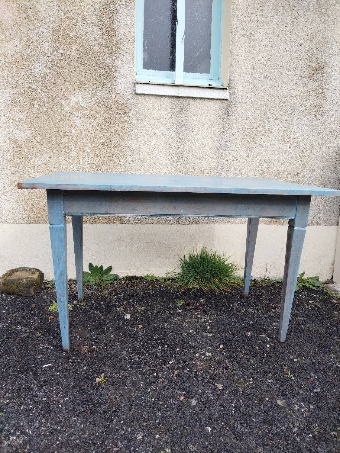 Antique table with spindle legs, patinated in celadon blue – solid wood – 19