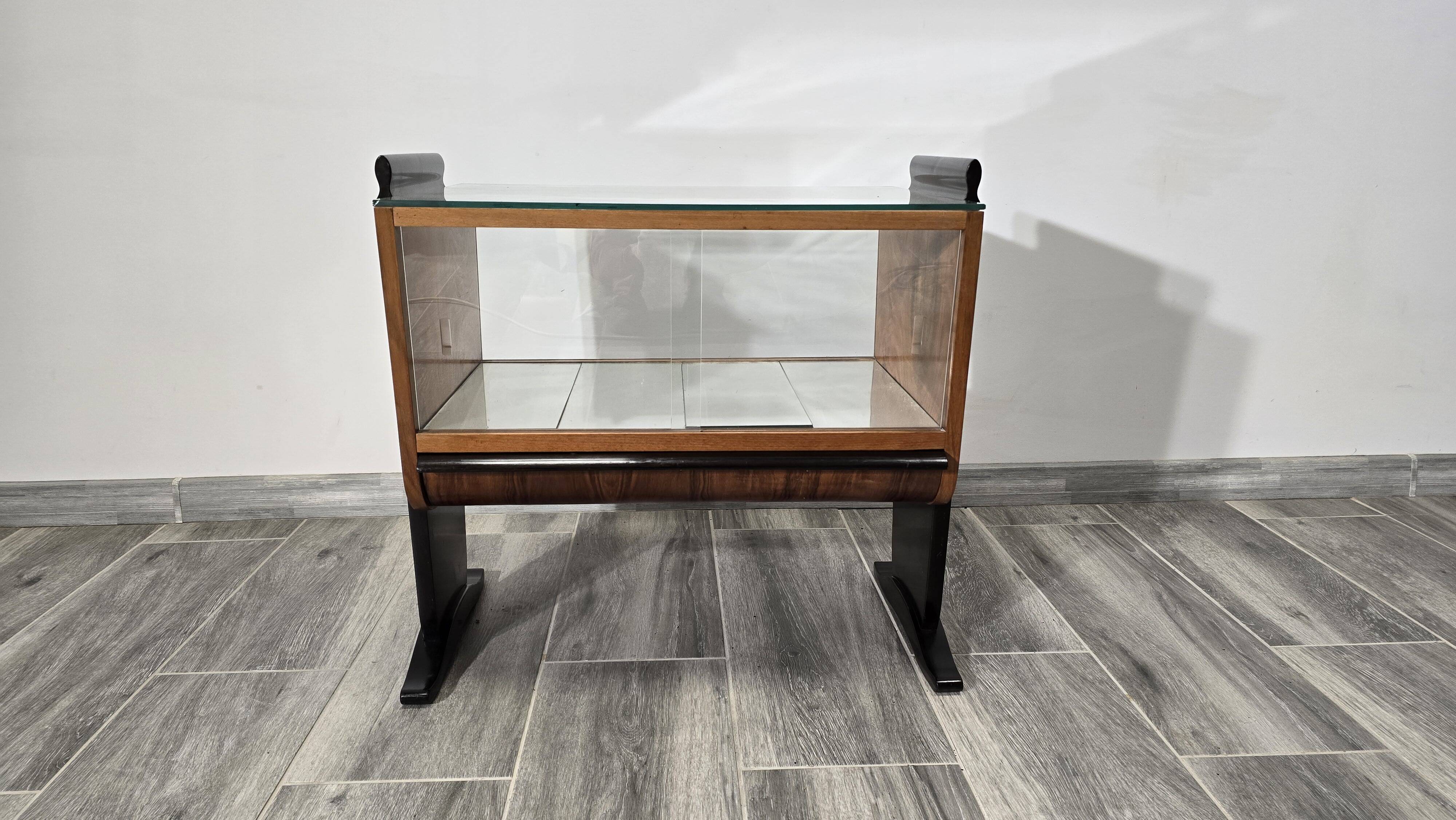 Art Deco Bar Table by Jindrich Halabala for Up Závody, 1930s