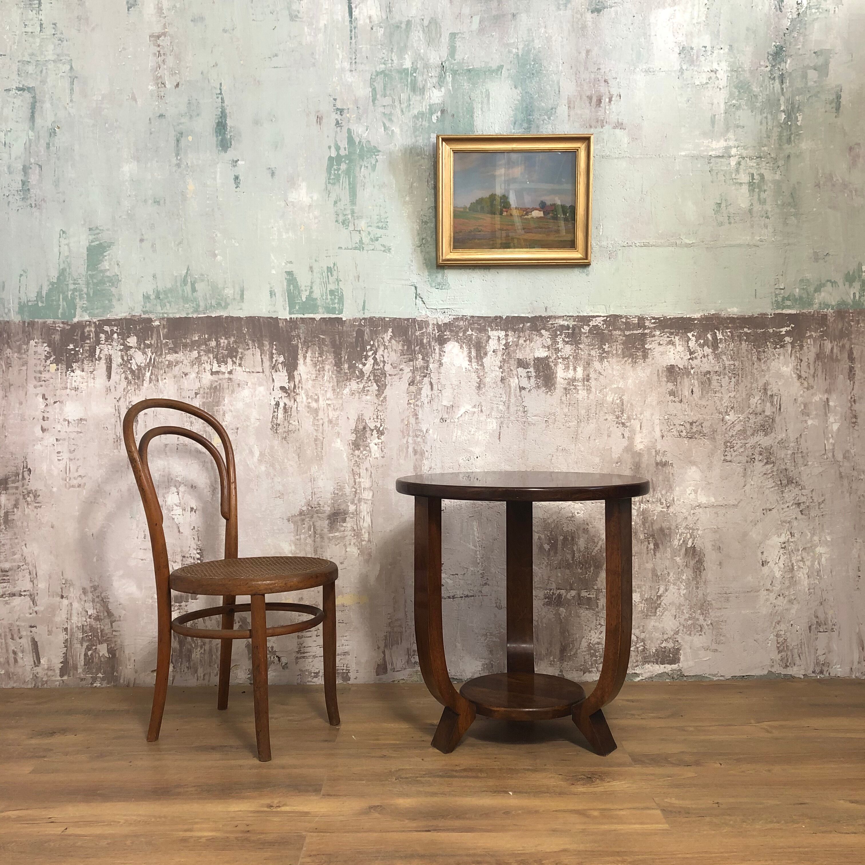 Healing tripode art deco