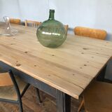 Farm table, early 20th fir bistro countryside