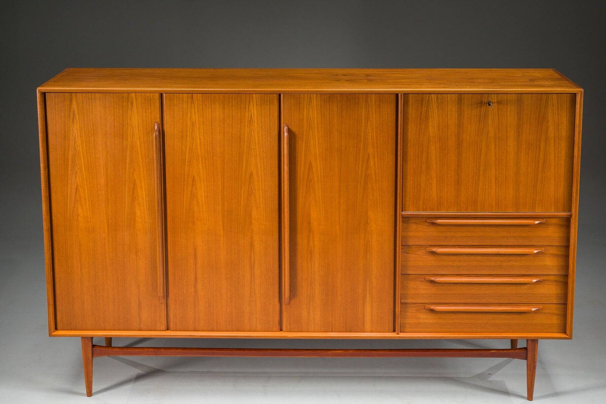 Highboard by Heinrich Riestenpatt for RT 200 Möbel, Germany, 1960s