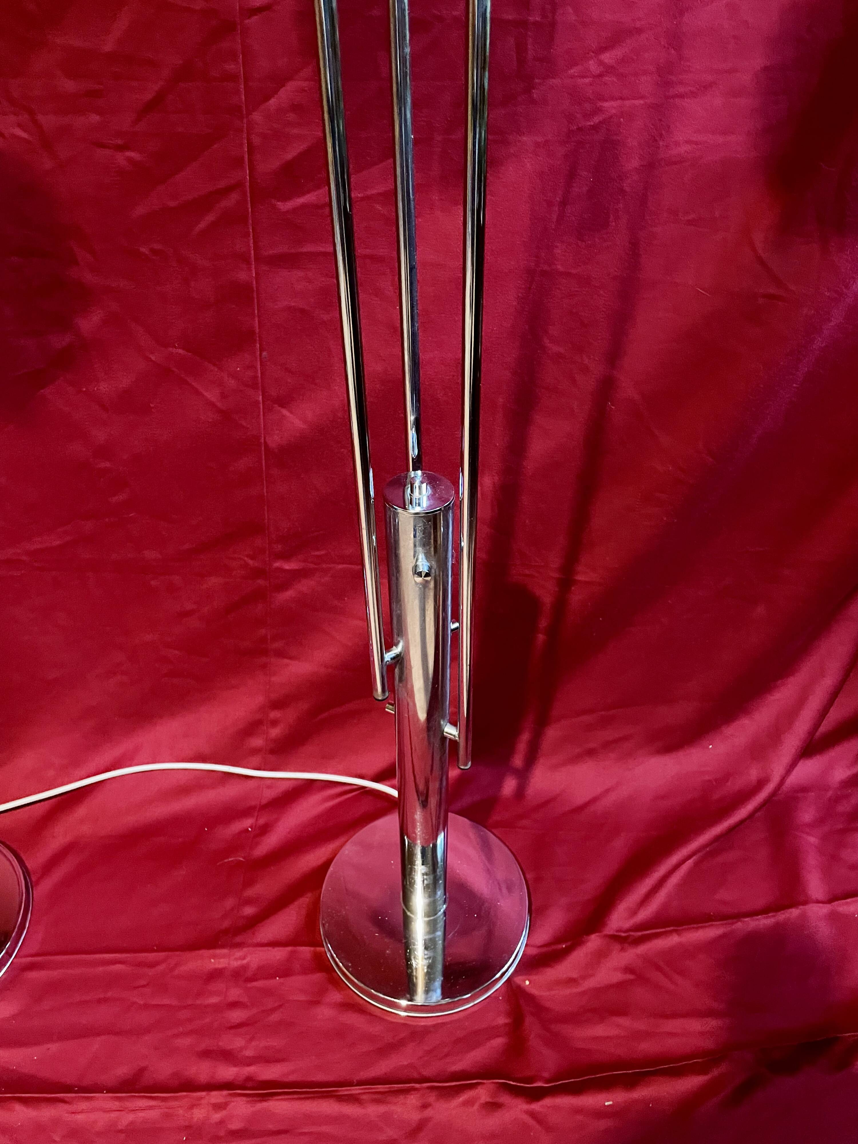 Paire de lampadaires "Muguet" en cascade, année 70