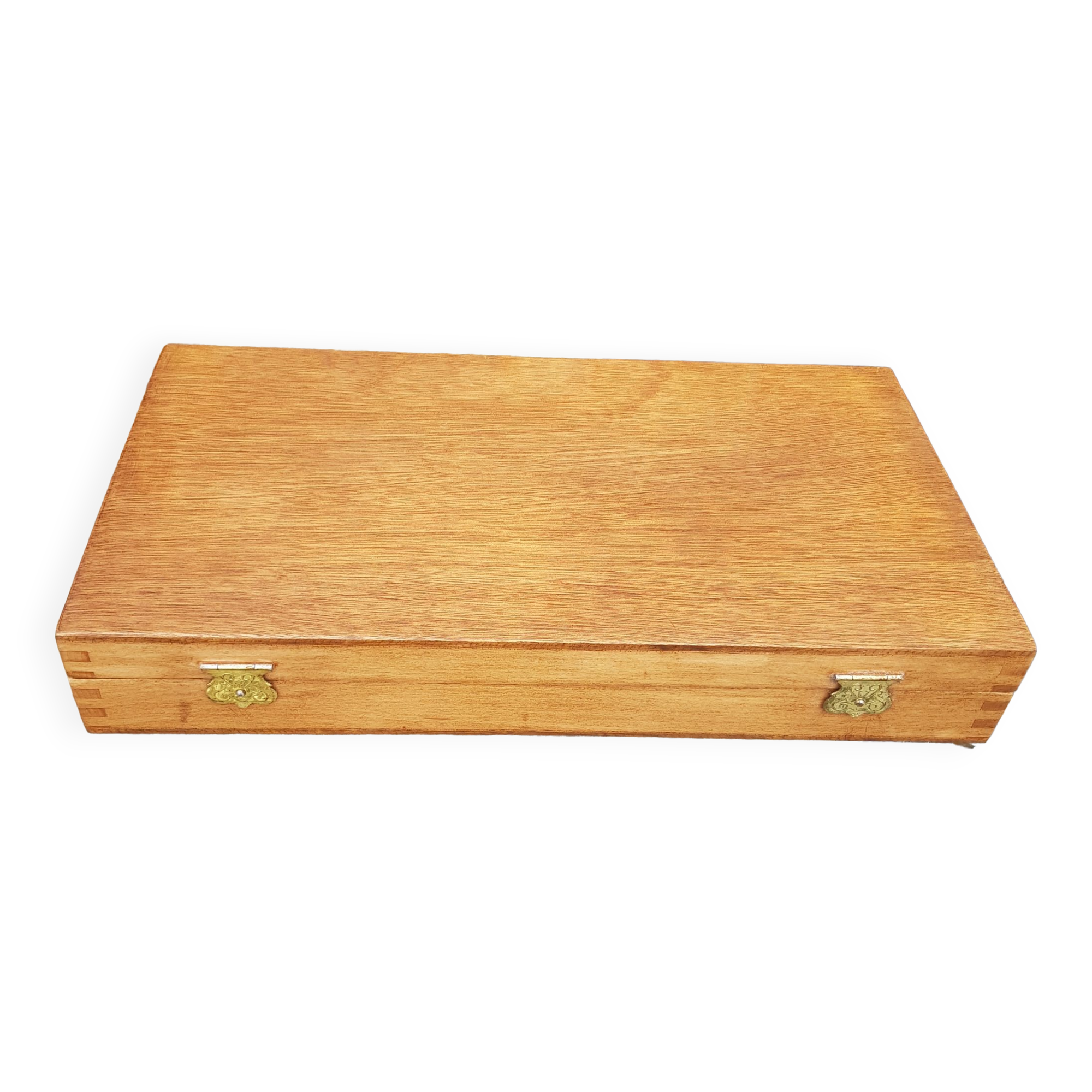 Wooden box