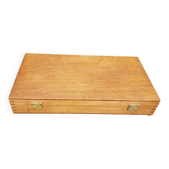 Wooden box