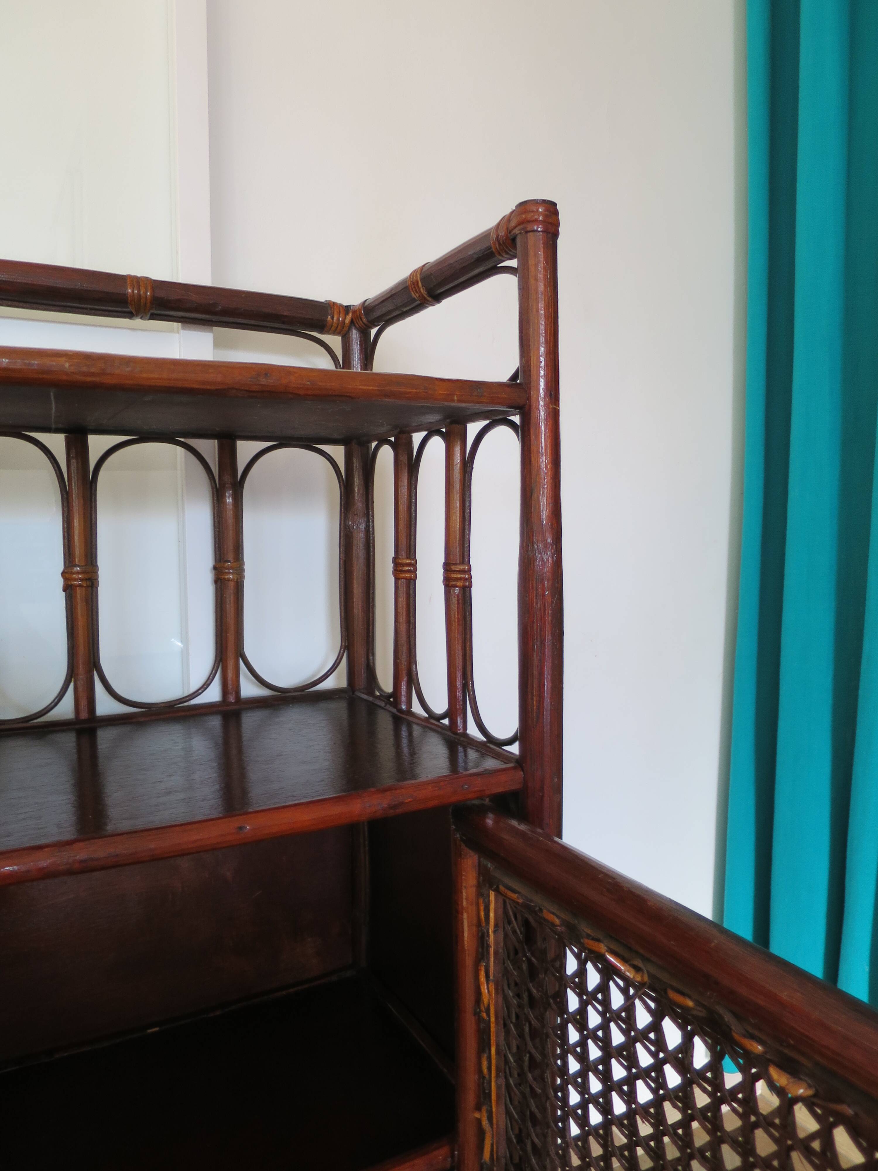 Support buffet bibus woven rattan 2 doors in caning - vintage 60s/70s