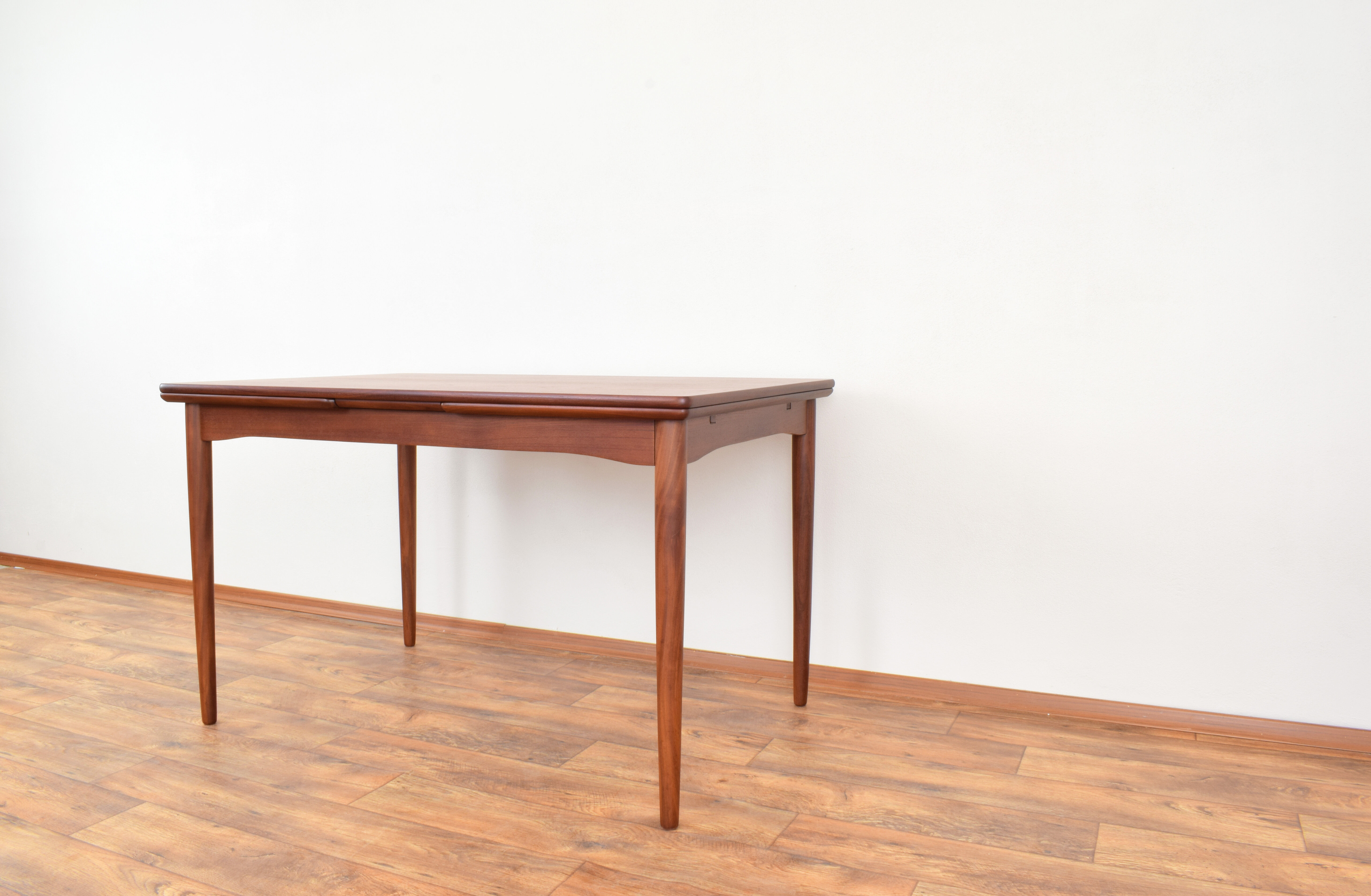 Mid-Century Danish Teak Extendable Dining Table, 1960s.
