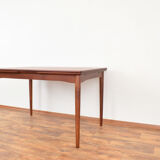 Mid-Century Danish Teak Extendable Dining Table, 1960s.