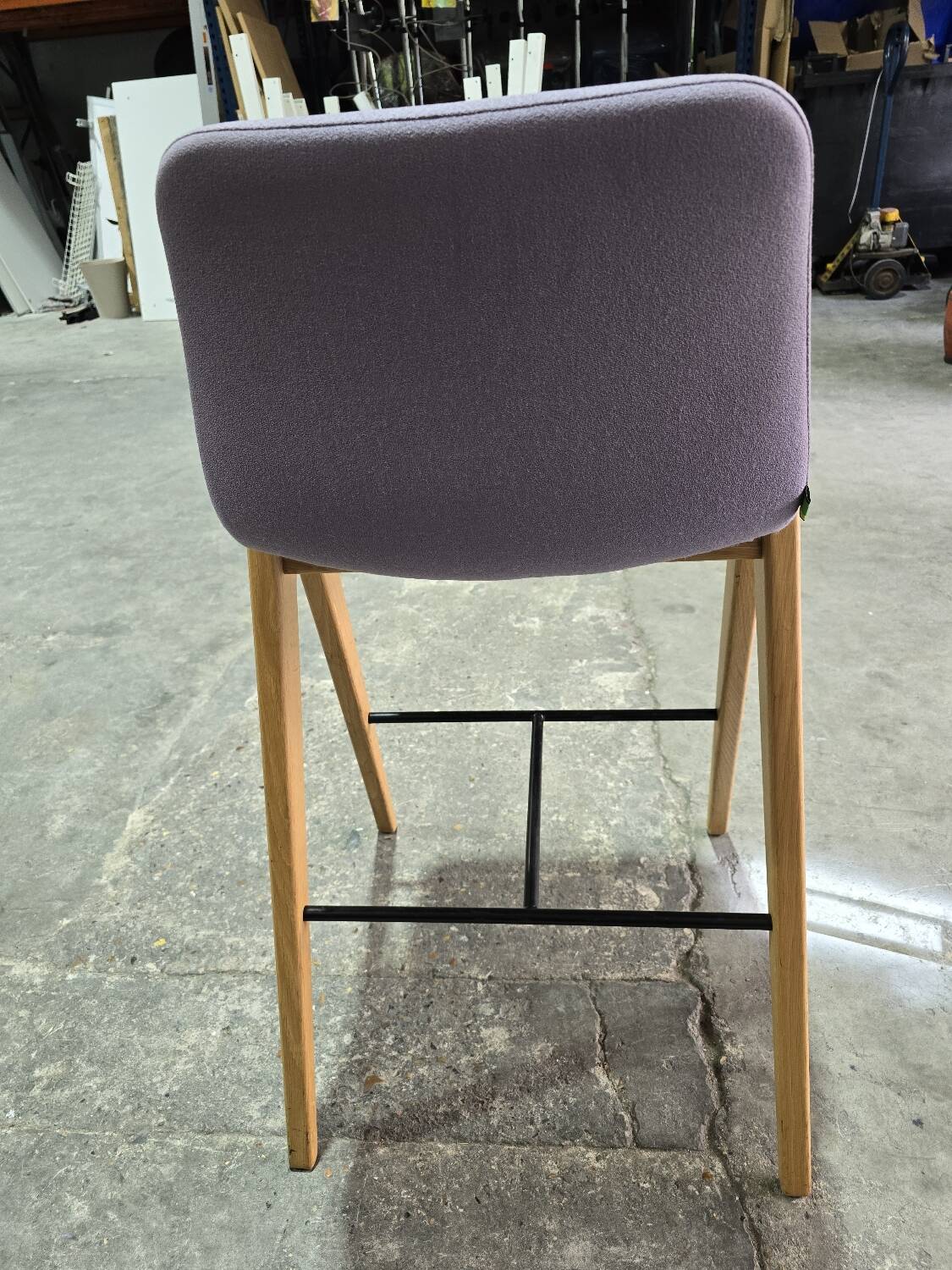 Viv Wood High Chair: Elegance and Versatility Redefined