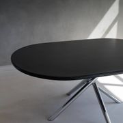 Table à manger Nodo par Carlo Bartoli, produite par Tisettanta