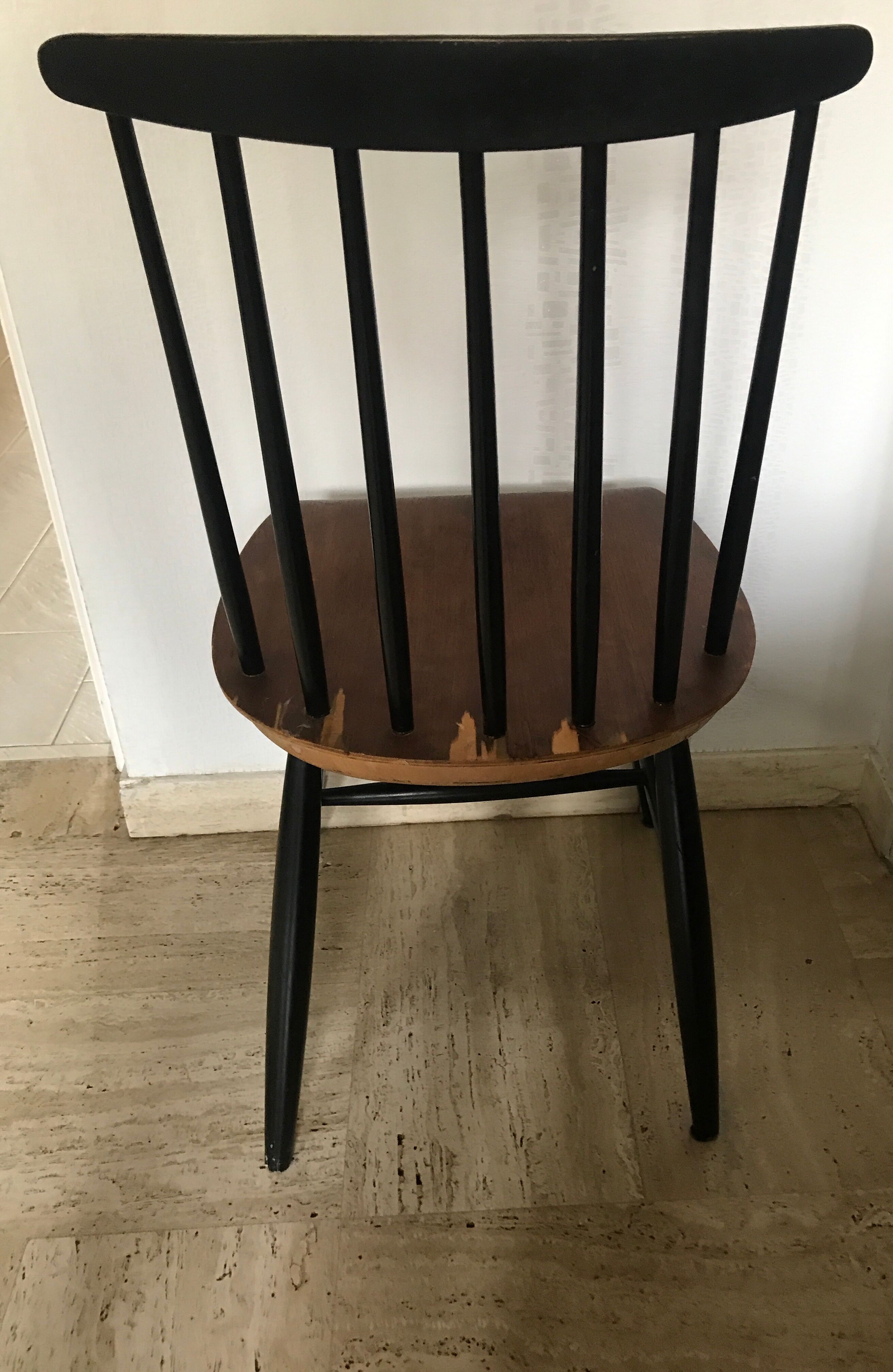 Fanett chair by  Ilmari Tapiovaara