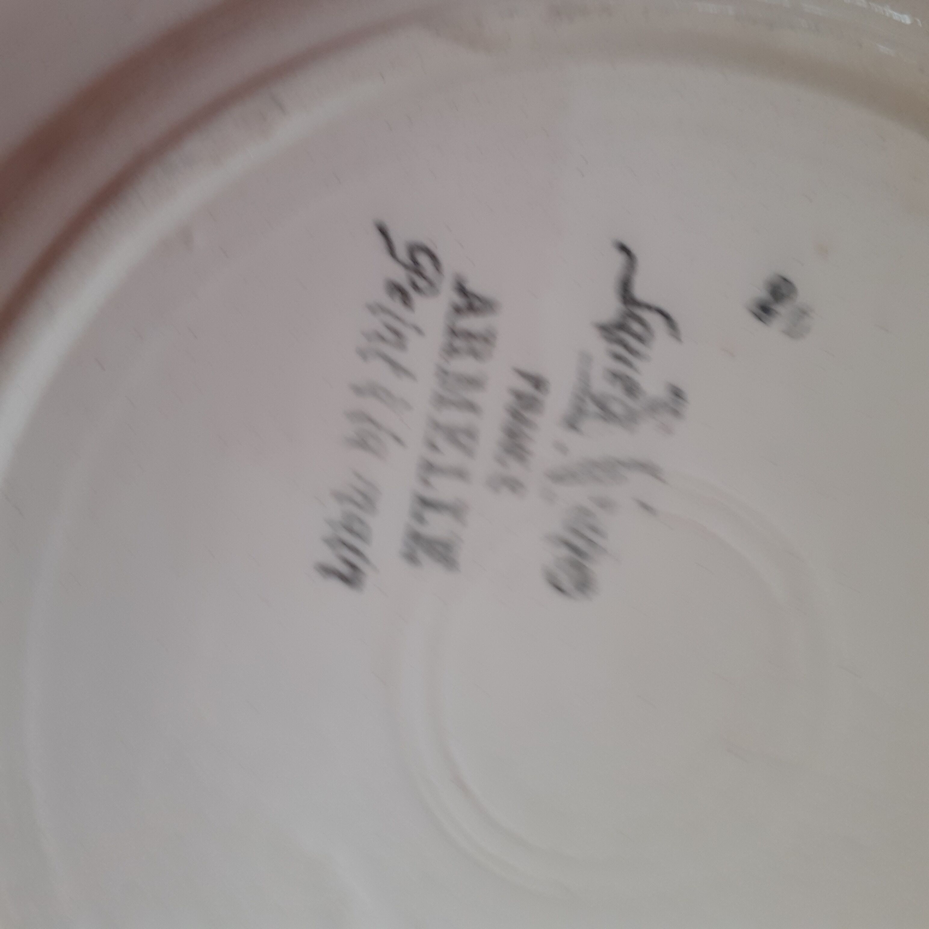 Old hollow dish, hand painted. Sarreguemines, Armelle model.