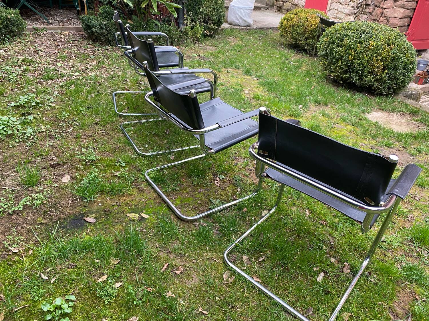 Lot of 4 modernist chairs in the style of MG5 Matteo Grassi circa 1980