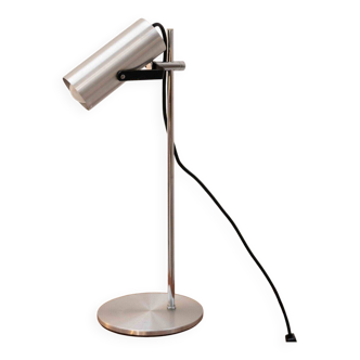 Minimalist desk lamp
