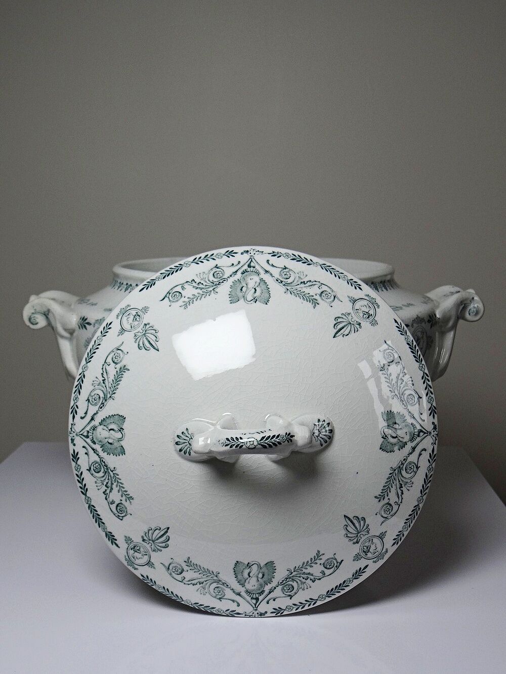 Large antique soup tureen K&G Lunéville Compiègne model in ironstone.