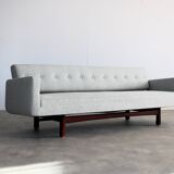 Rare sofa by Edward Wormley model "New York"