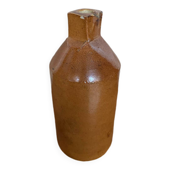 Ancienne Bouteille Doulton Lambeth Grès au Sel Marron Culot Carré 1860