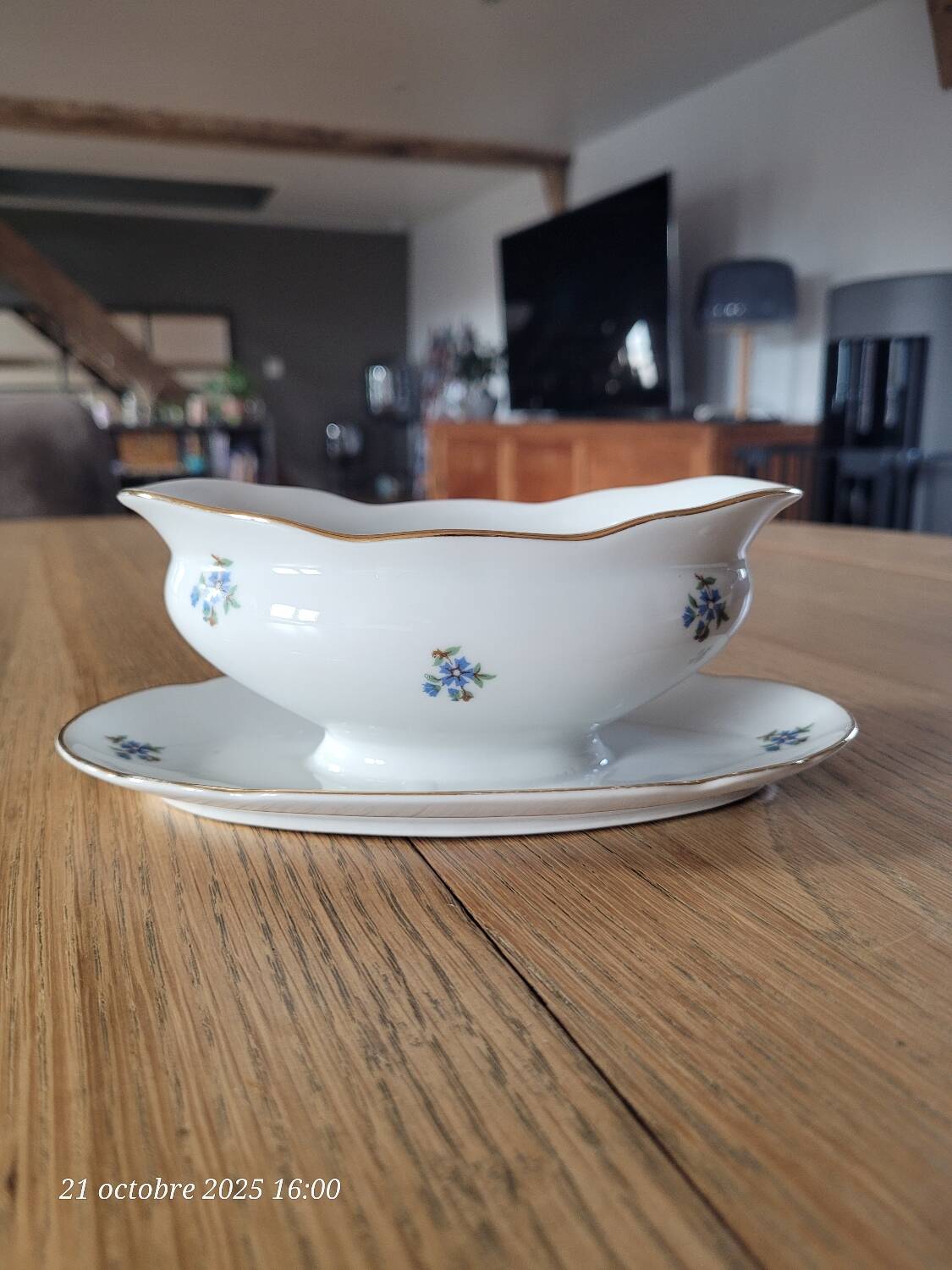 Saucière en porcelaine de Tchécoslovaquie