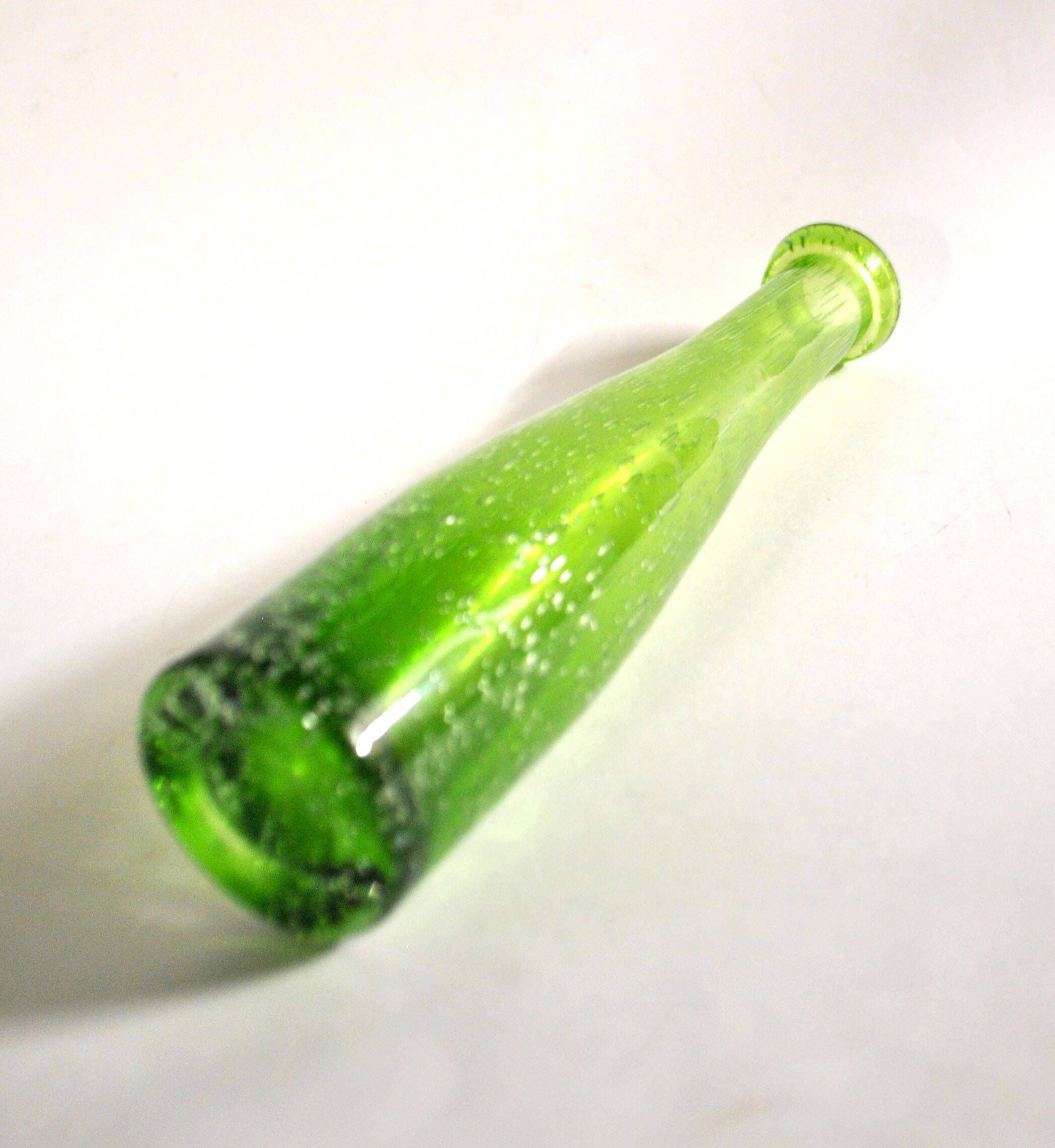 Vintage green bubble glass bottle vase - Biot glassware? – soliflore H27cm