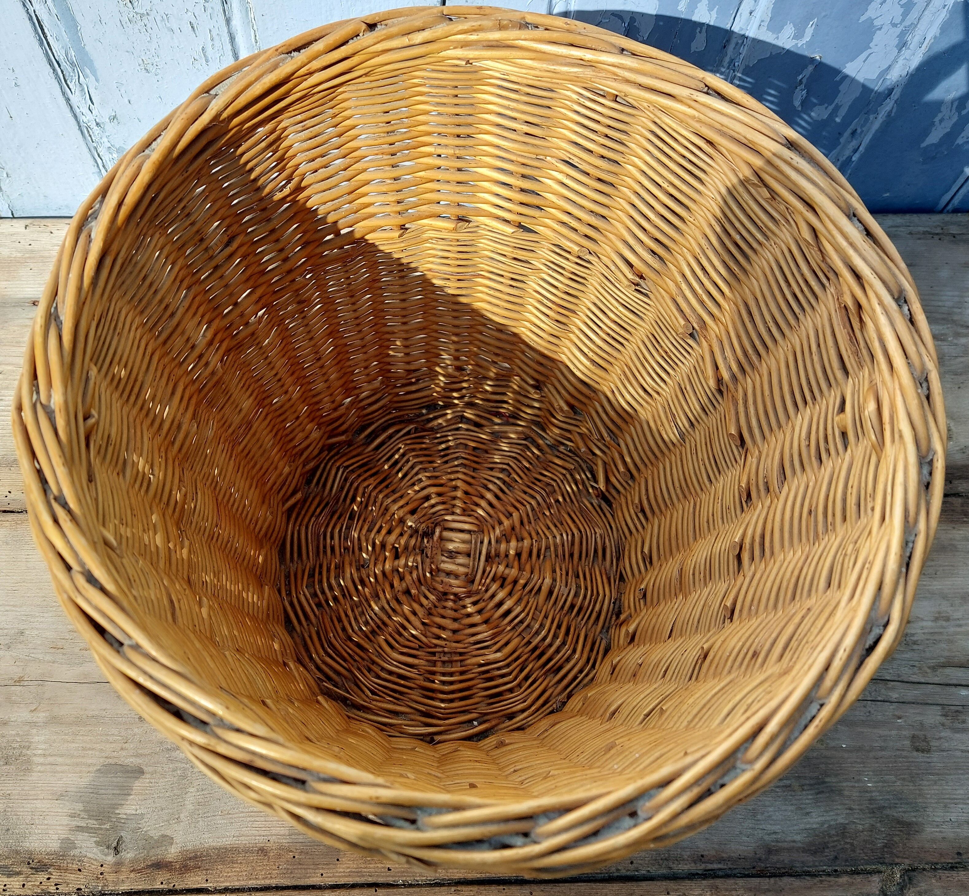 Wicker wastepaper basket