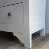 Commode rétro en bois rénovée