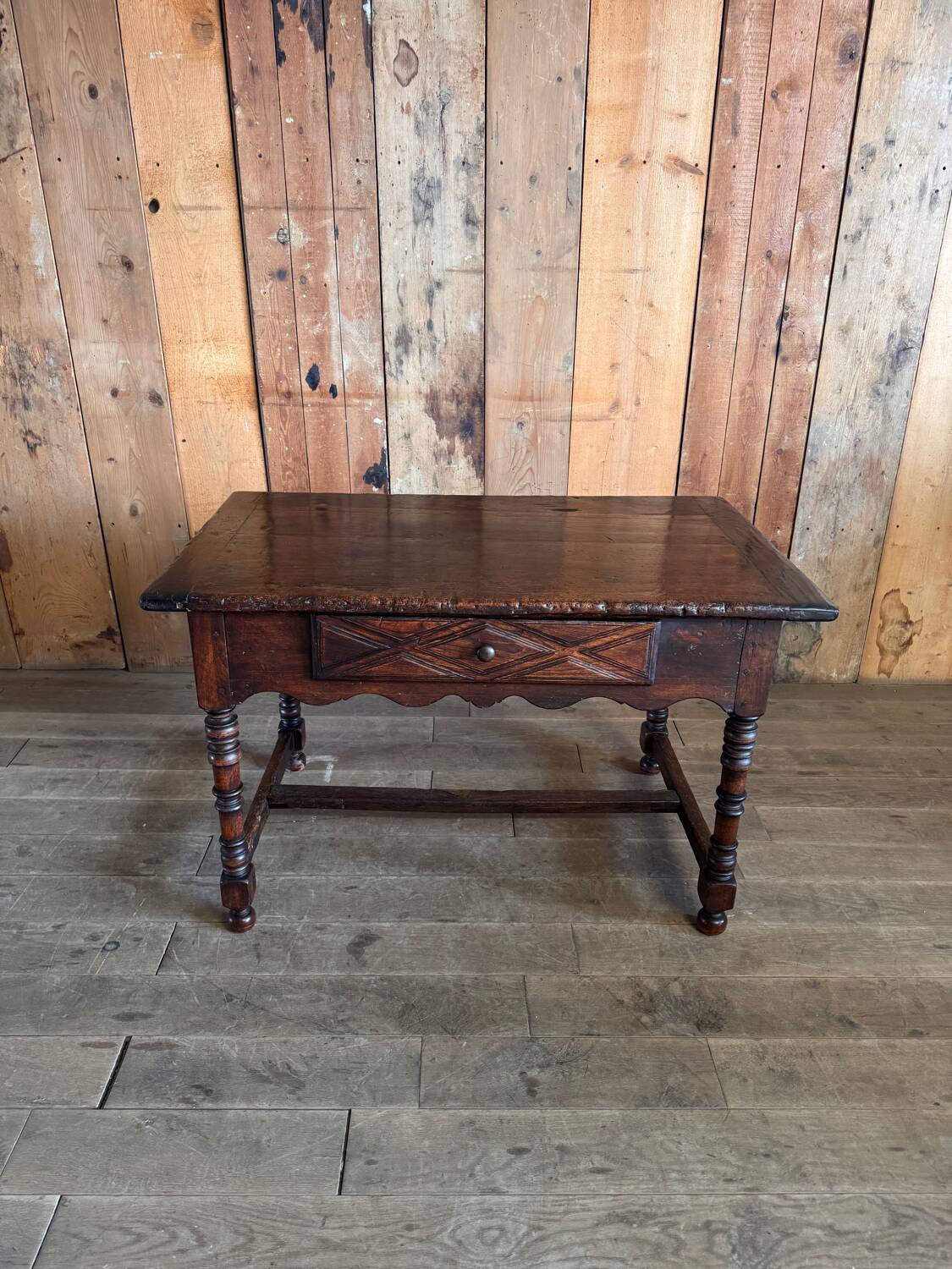 Cévenole table in chestnut wood, 19th-century folk art.