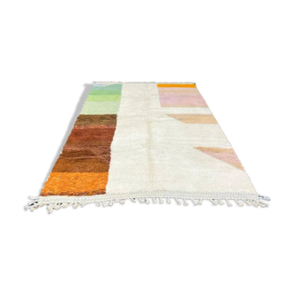 Handmade traditional carpet 250cm x 150cm Moroccan