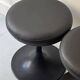 Tabourets tulipe noir , design 1970