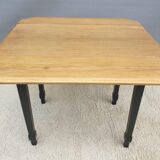 Two-tone kitchen table 2 extensions 1930