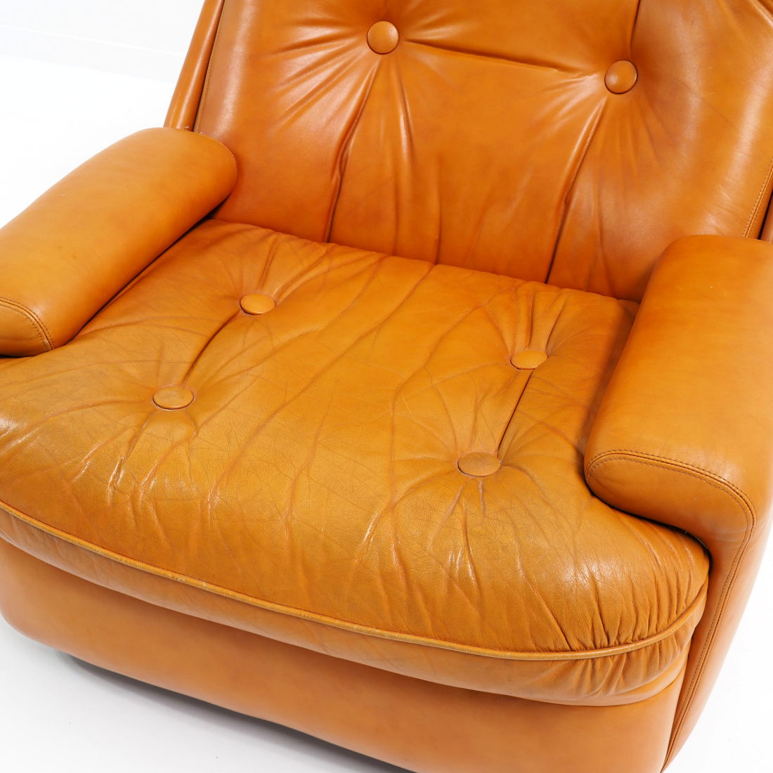 Fauteuil en cuir funky par Michel Cadestin pour Airborne