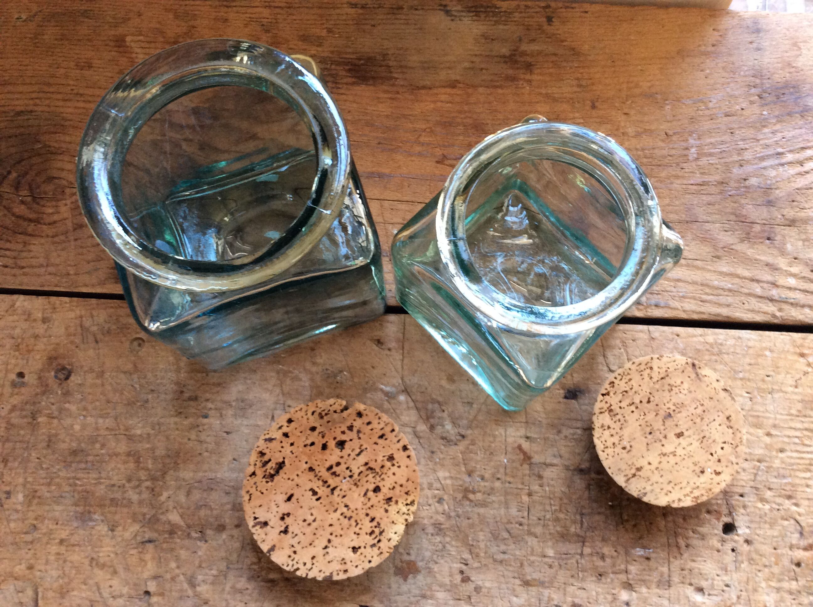 2 bocaux vintage