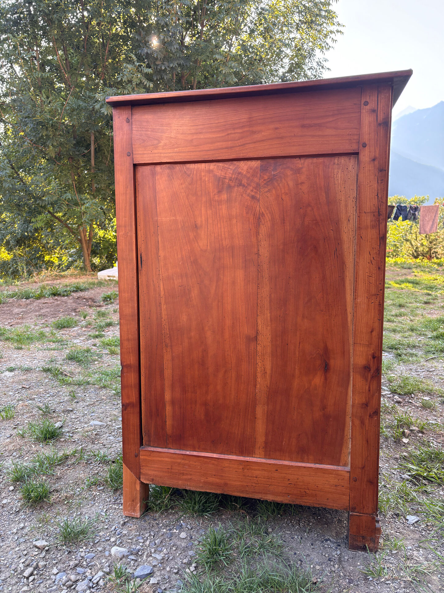 Old buffet