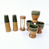Set of 4 egg cups, salt shakers, pepper shakers and vintage wood and ceramic timer