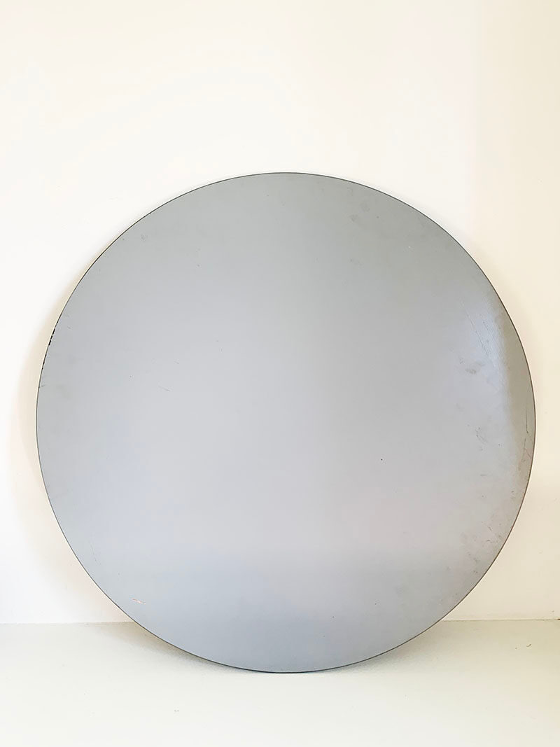 Chiseled double complexion mirror