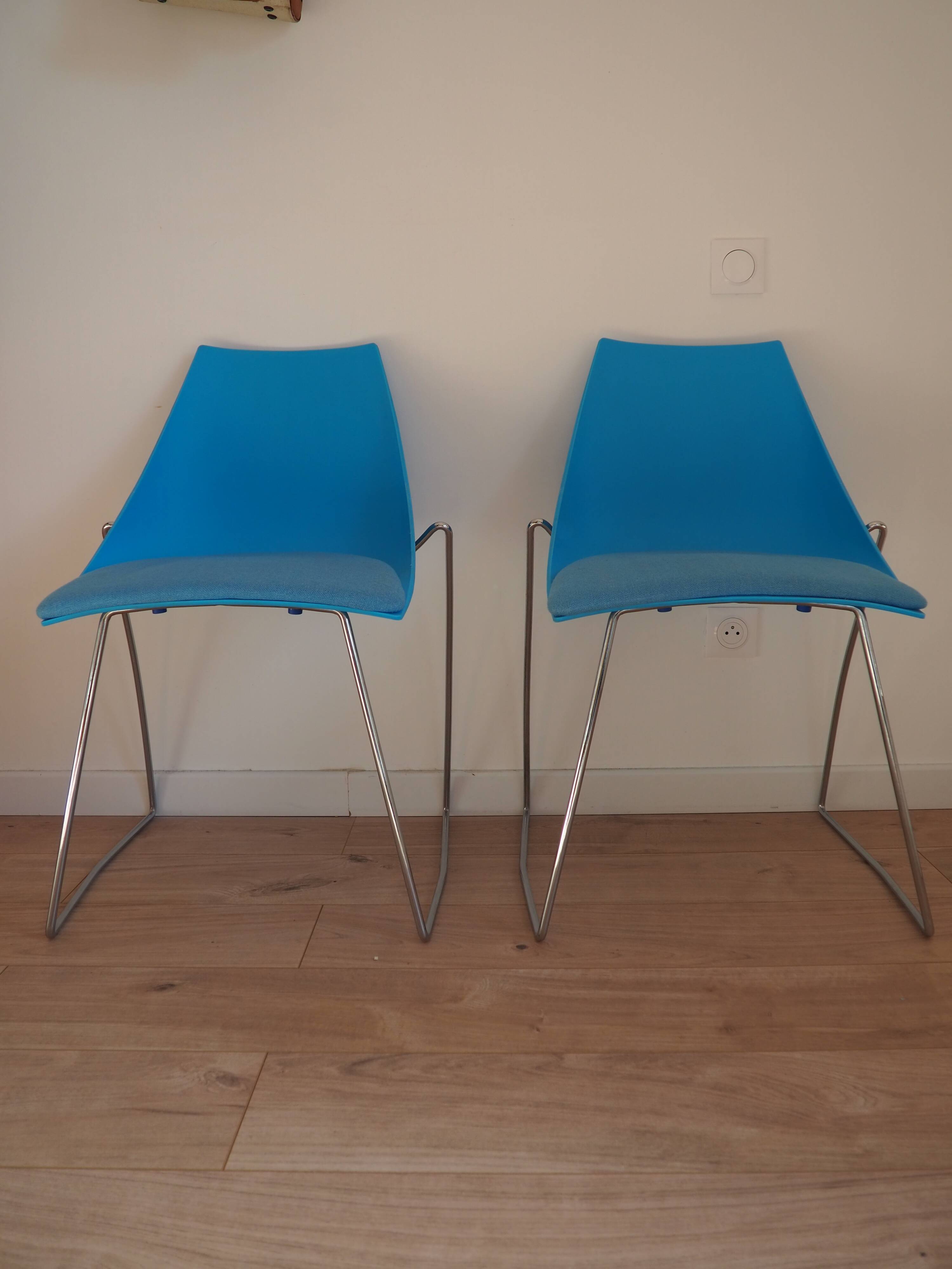 2 chaises Hoop Casprini