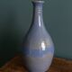 Vase bouteille signé en grès émaillée, céramique artisanale