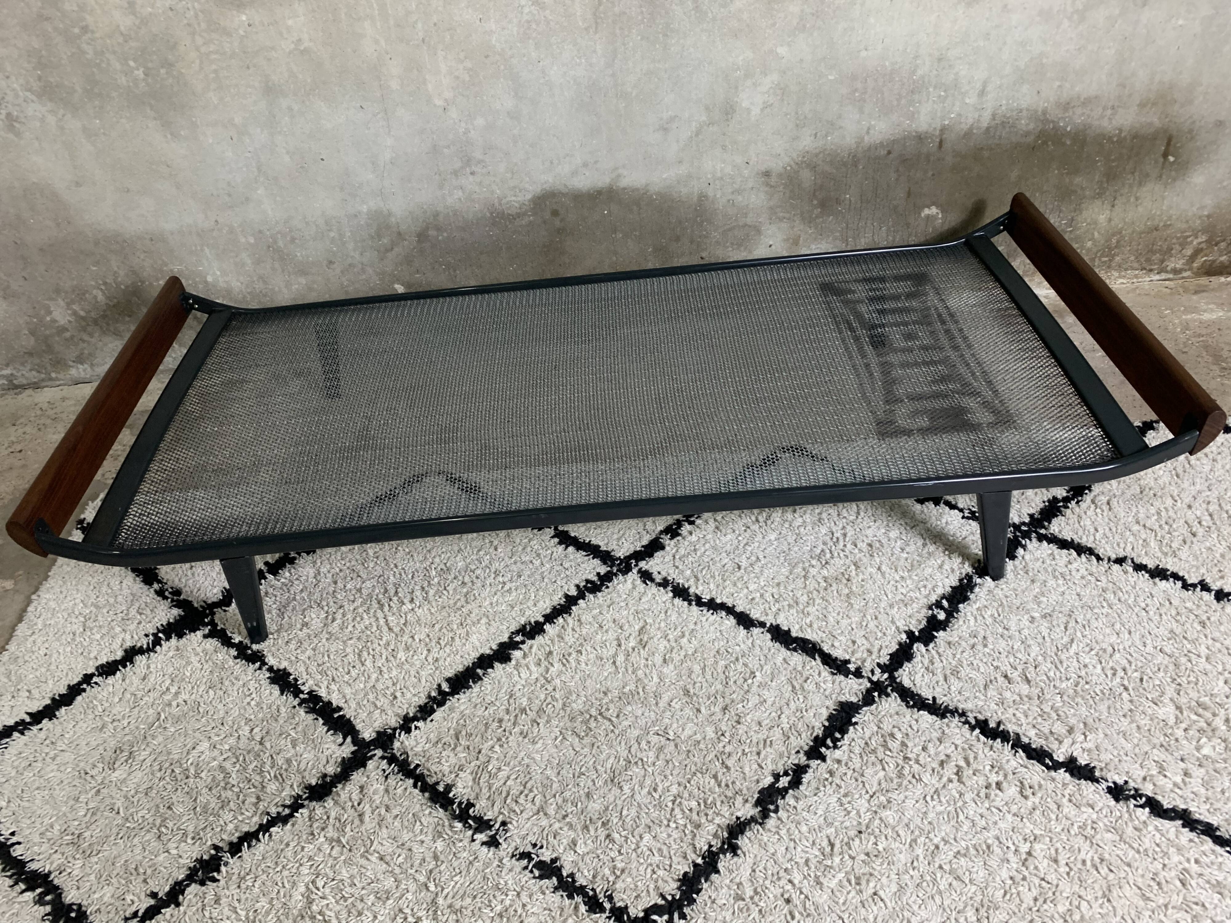 Cleopatra Daybed By Andre Cordemeyer For Auping