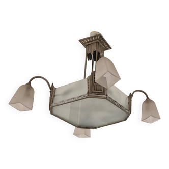 Lustre