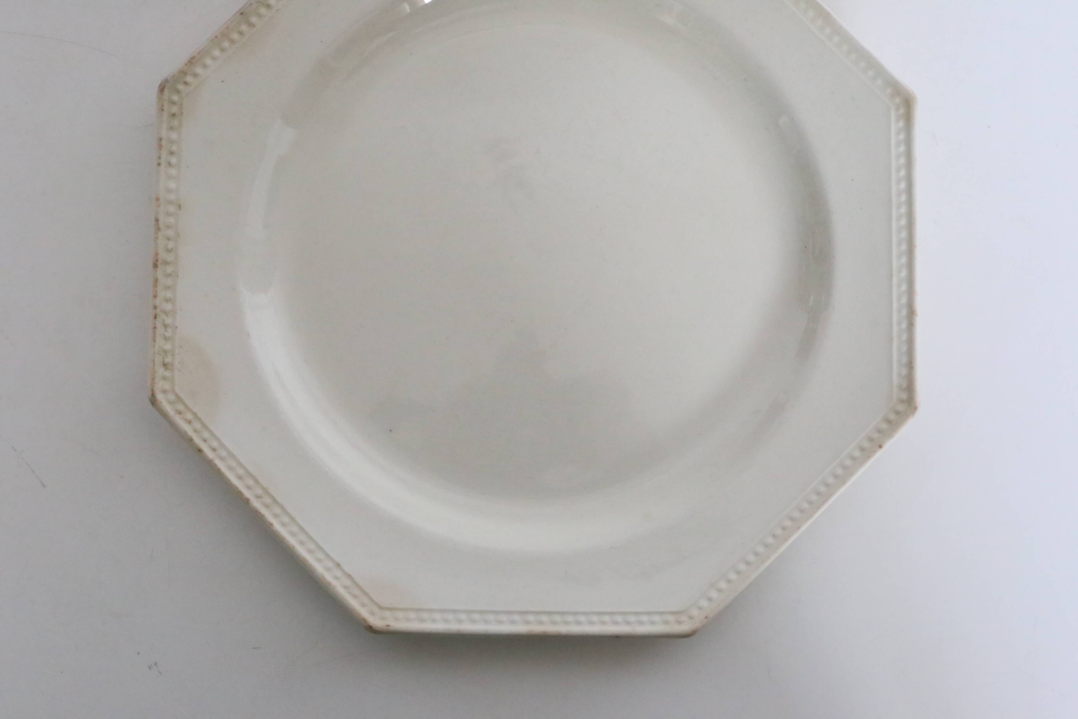 Creil and Montereau plates, 19th century, Perle model, ivory / set of 4