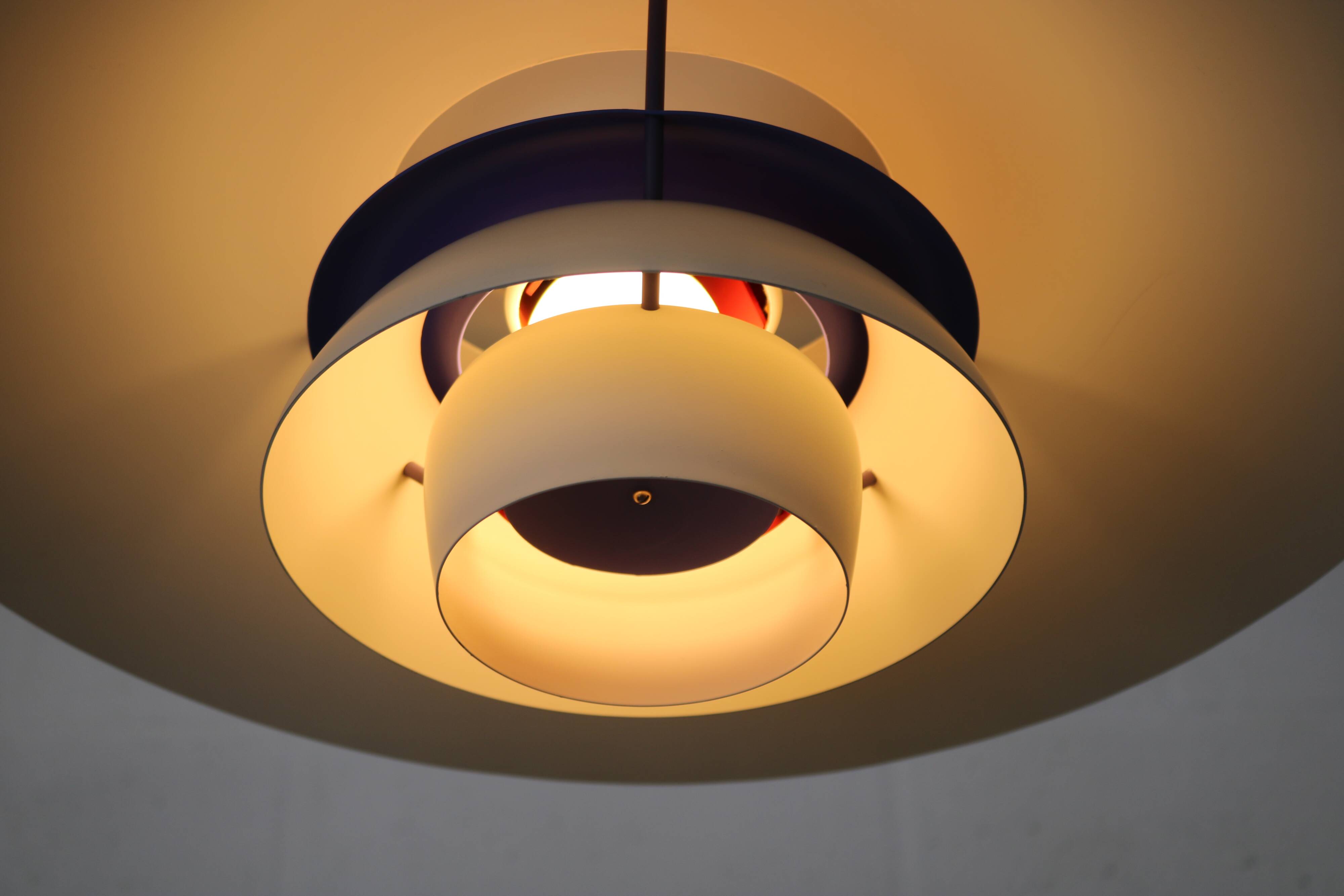 The Real Danish - PH5 Pendant Lamp - Original White Color - Louis Poulsen