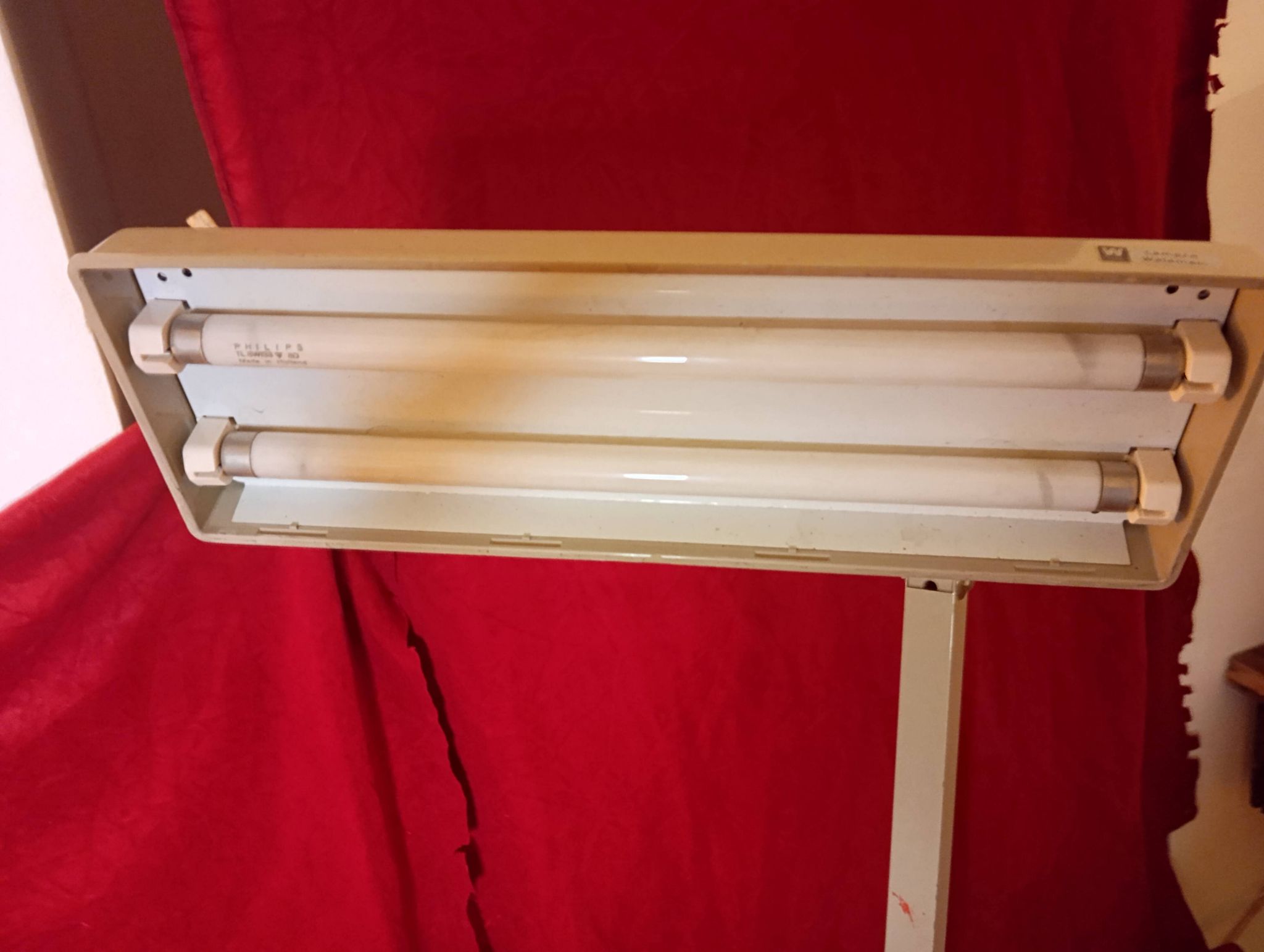 Articulated workshop lamp brand “waldman”