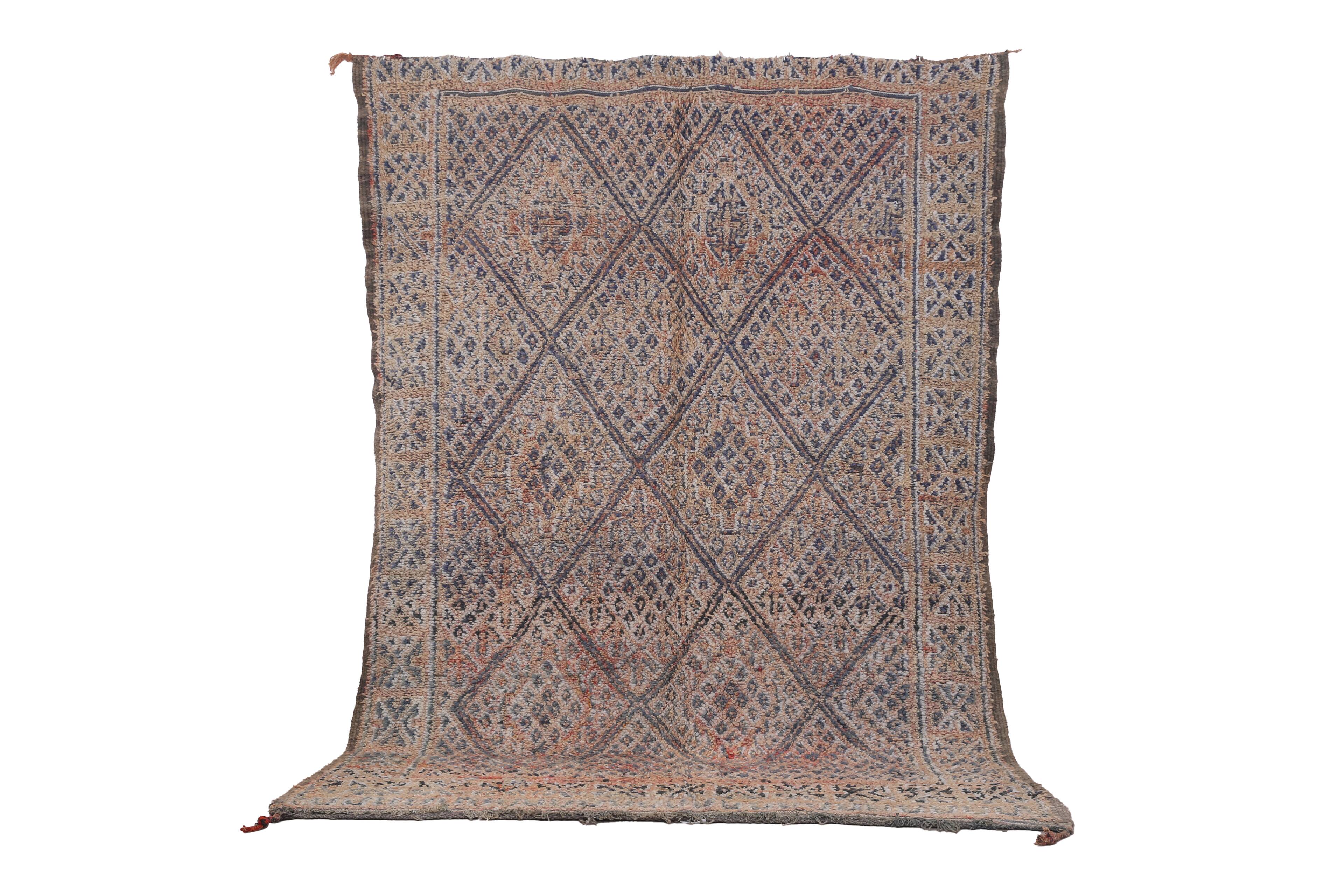Vintage Moroccan Beni Mguild Rug 194 x 270 cm - Berber Wool Rug Handmade