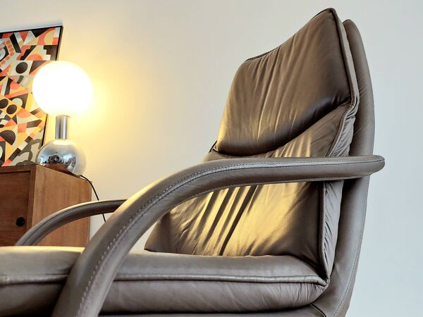 Lounge pivotant artifort geoffrey harcourt