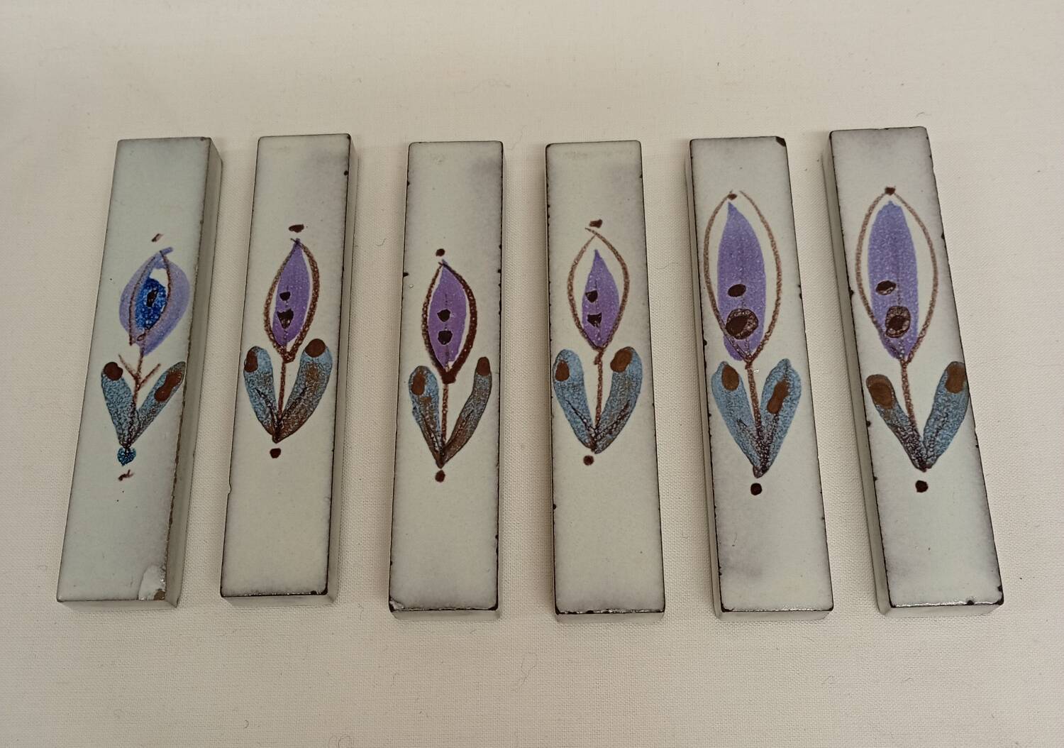 Set of 6 ceramic knife rests