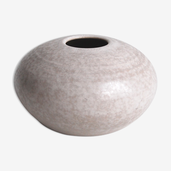 Vase boule en céramique blanche vintage