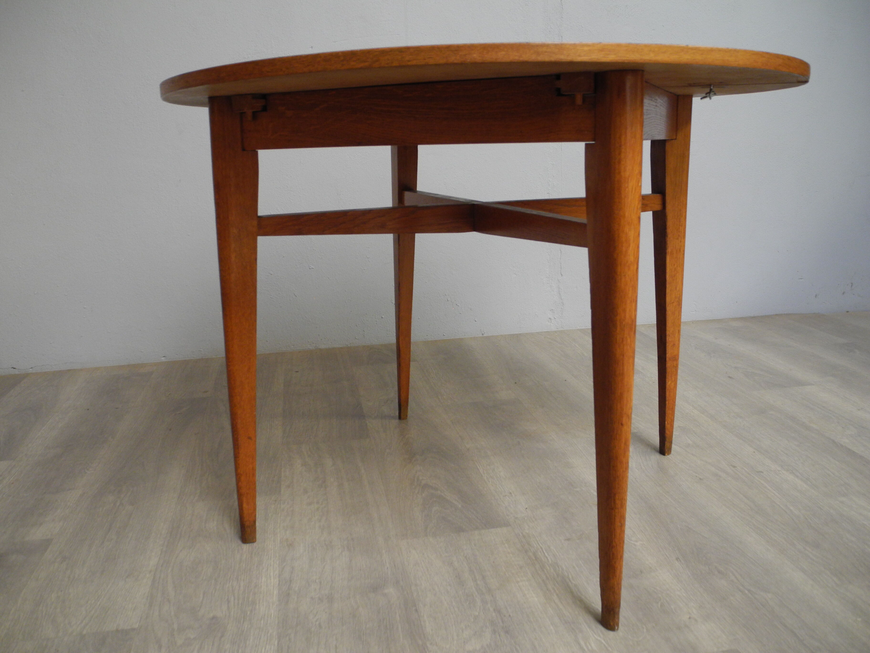 Vintage beech table with 1960 extension
