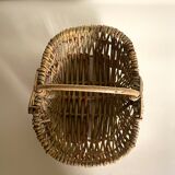 Small wicker basket
